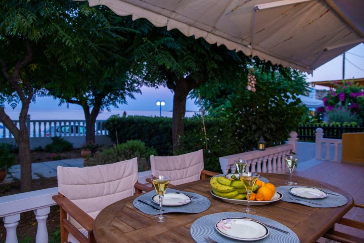 Stegnailion Apartment อาร์คานเยโลส ภายนอก รูปภาพ